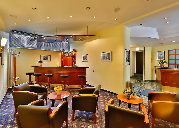 Superior PraesidentAlbergo